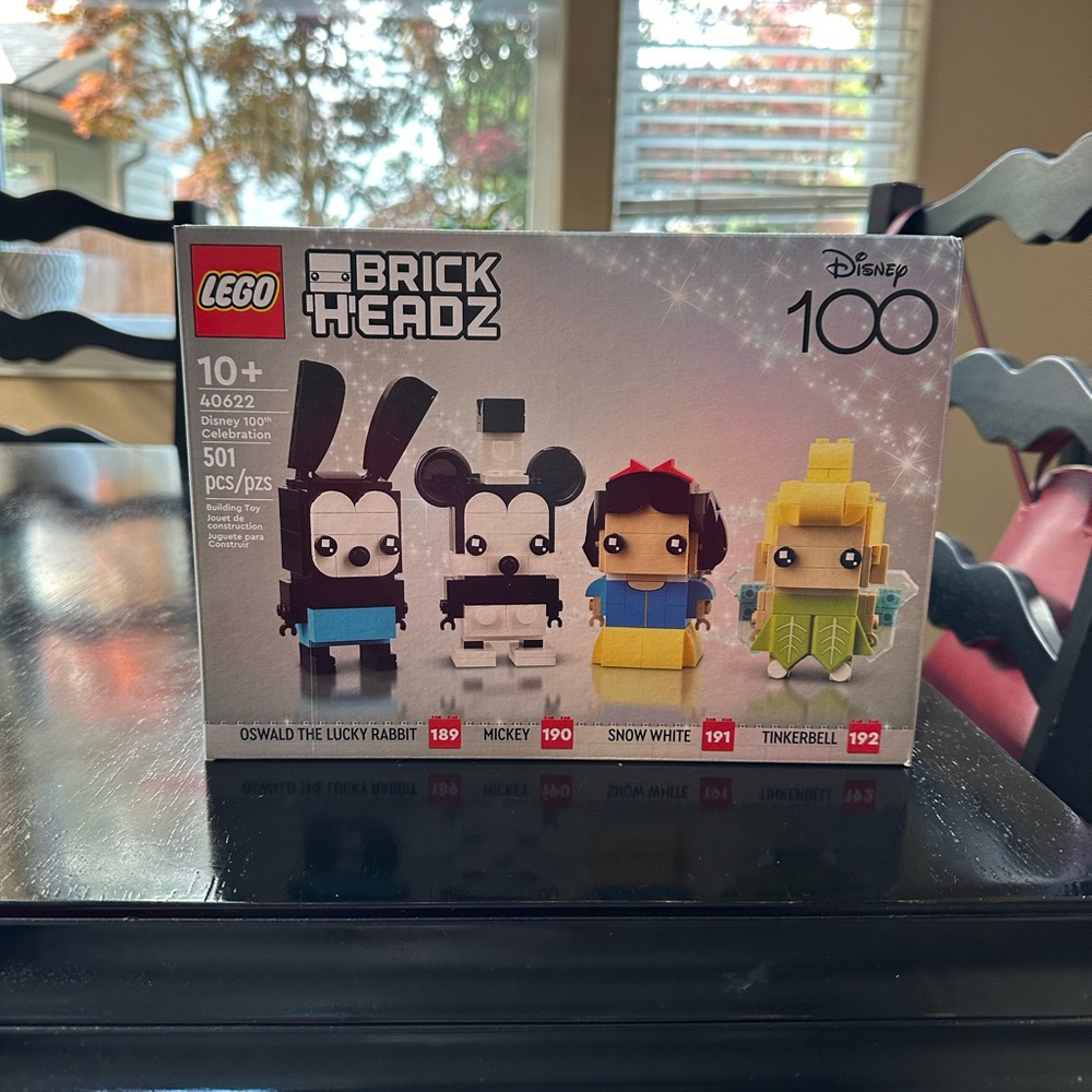 Disney 100 Limited Edition Brick Headz LEGO.
